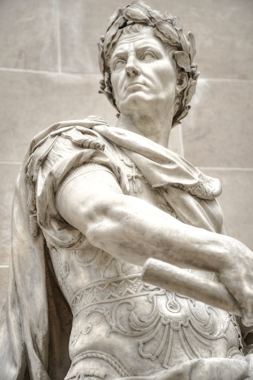 A statue of roman emperor Julis Caesar